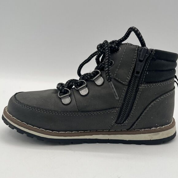 Size 10 Little Kid Childrens Place Boots Gray Suede Lace Up - Picture 11 of 12